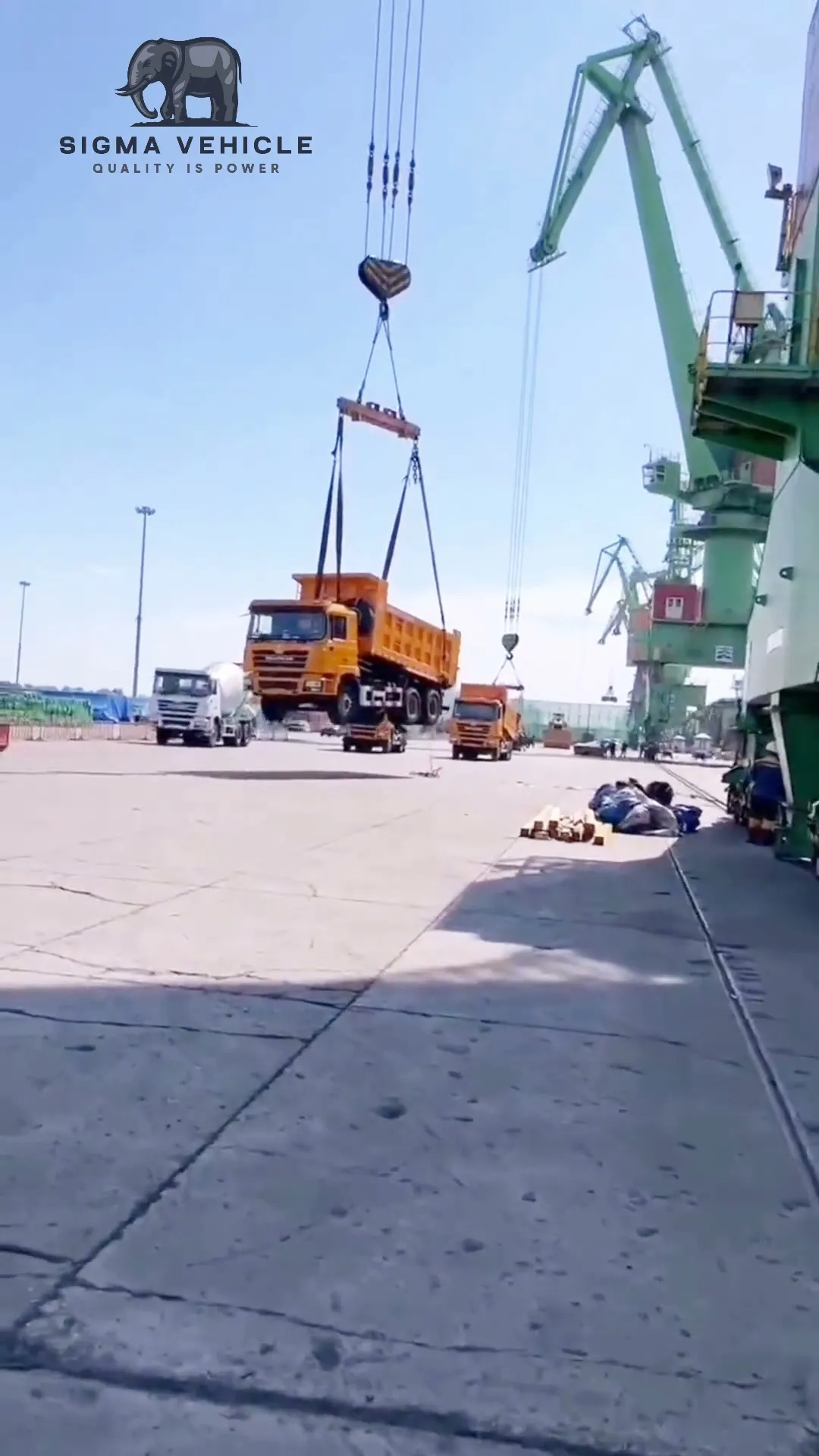 6×4 dump trucks exported to Ghana
